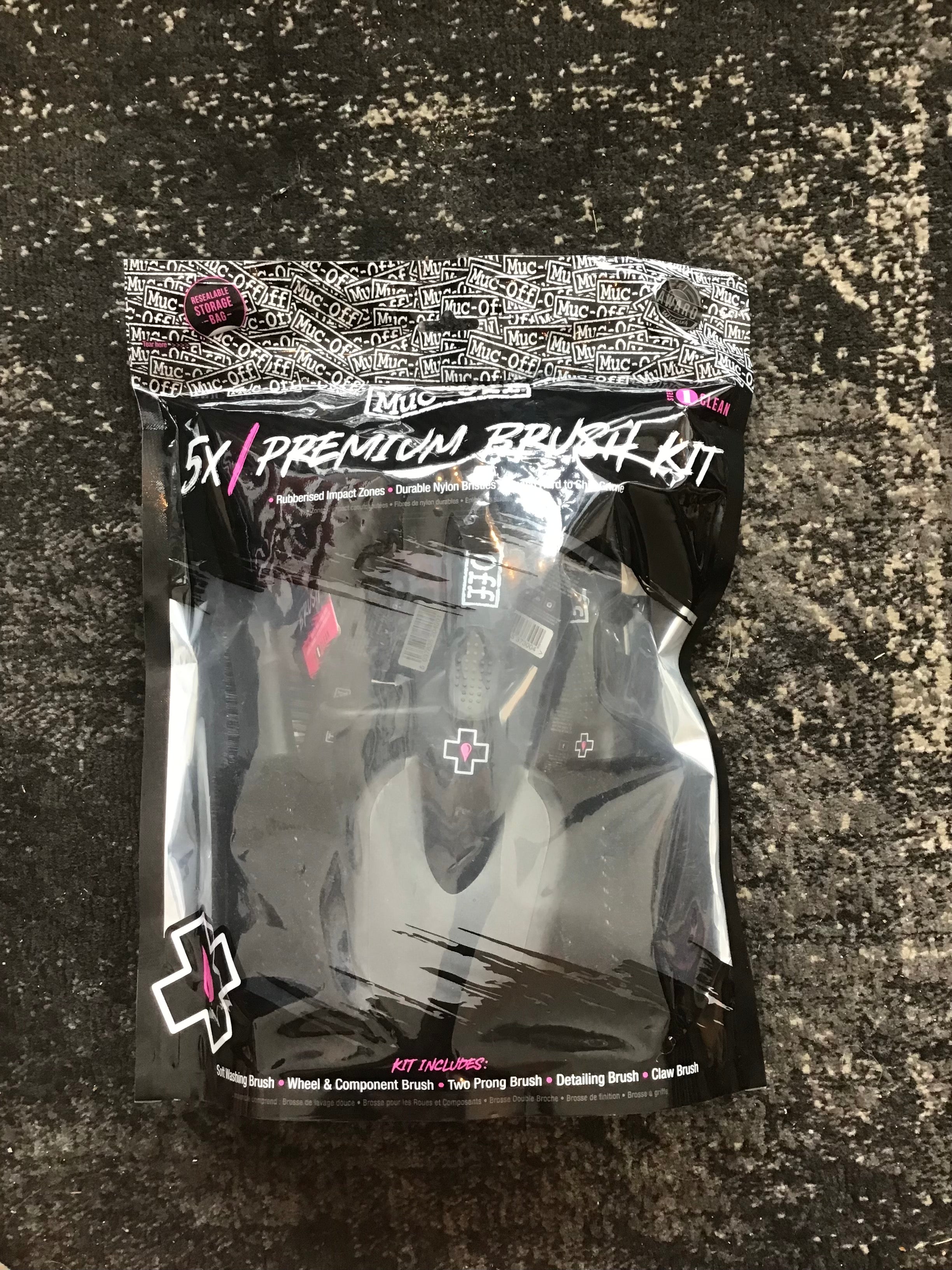 Muc-Off Wheel & Component Brush